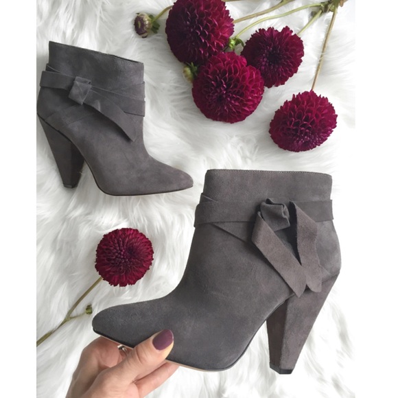 nine west grey ankle boots